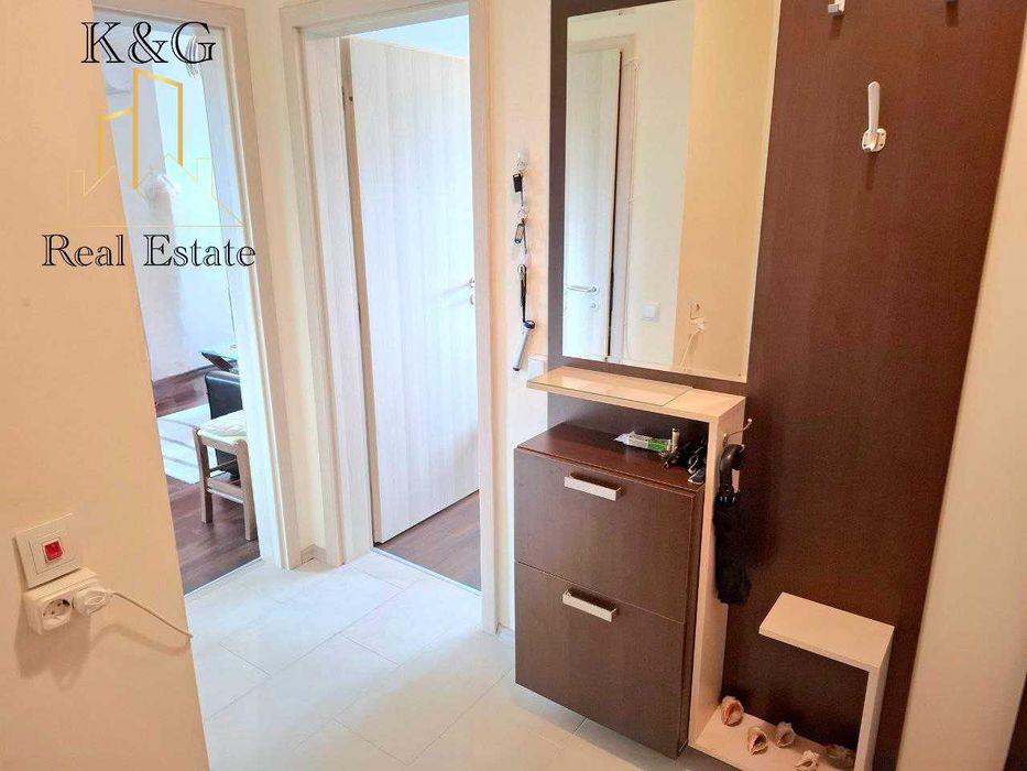 Продава се Двустаен апартамент в к.к. Слънчев бряг - 63 кв.м за 1381 €/кв.м - Снимка #4