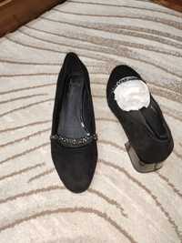 Женские замшевые туфли 41-42 размер