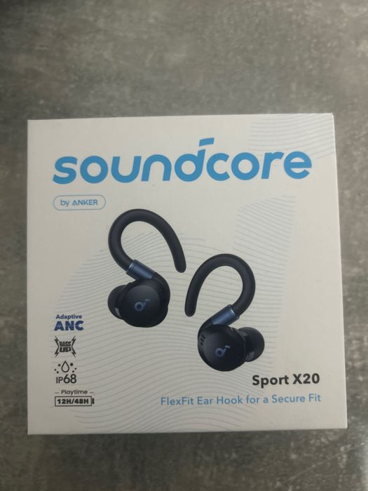 Căști noi în stare perfectată