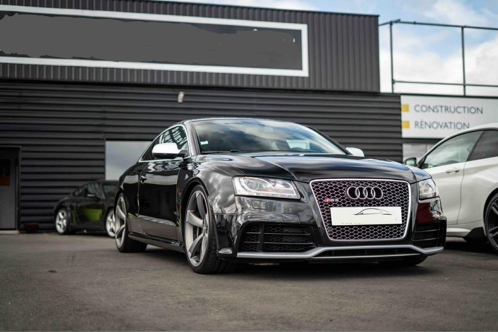 Audi RS5 v8 4.2 benzina 550 cp