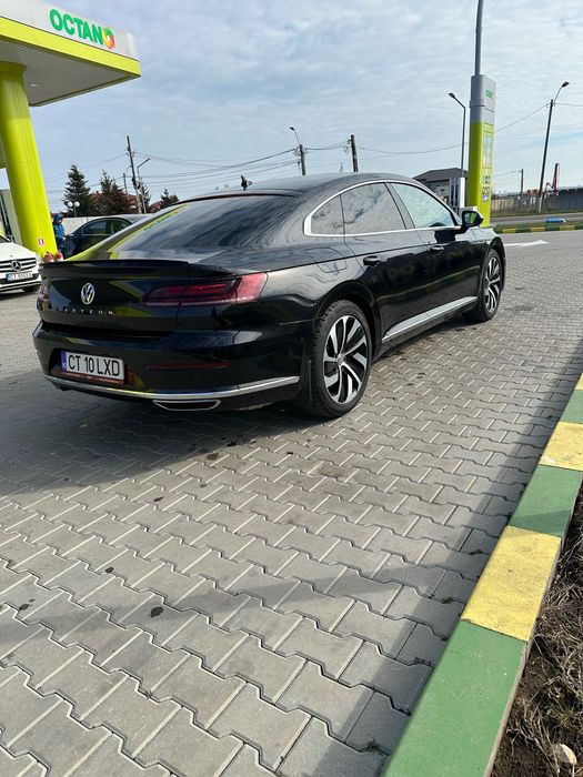VW Arteon R- Line