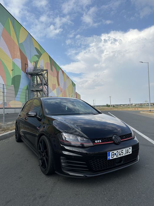 Volkswagen Golf 7 GTI Performance