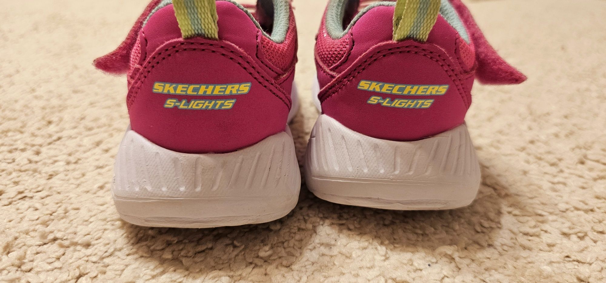 Adidasi copii Skechers cu lumini marime 26 EU