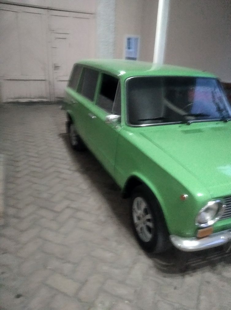Ваз 2102 сотилади