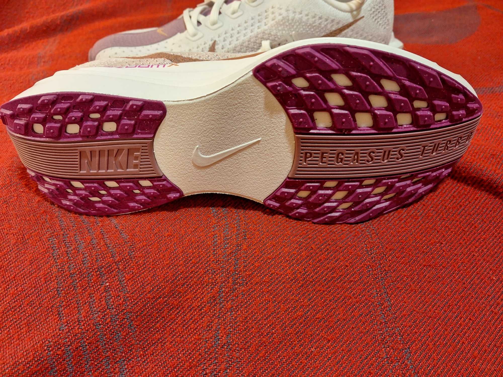 Дамски маратонки Nike Pegasus Plus