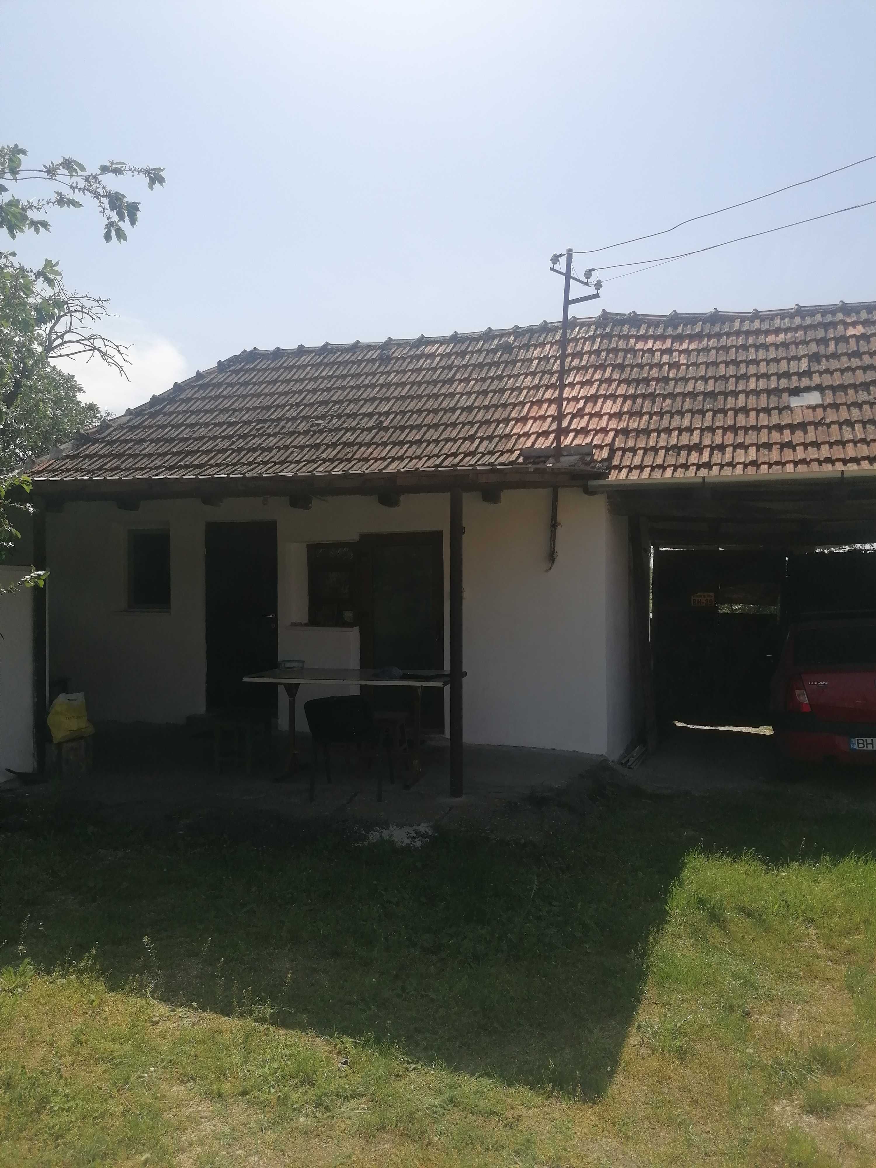 Gospodarie de vânzare in Husasau de Tinca