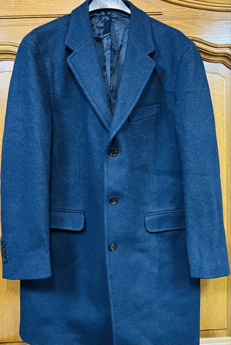 Palton barbatesc Massimo Dutti, din stofa de lana