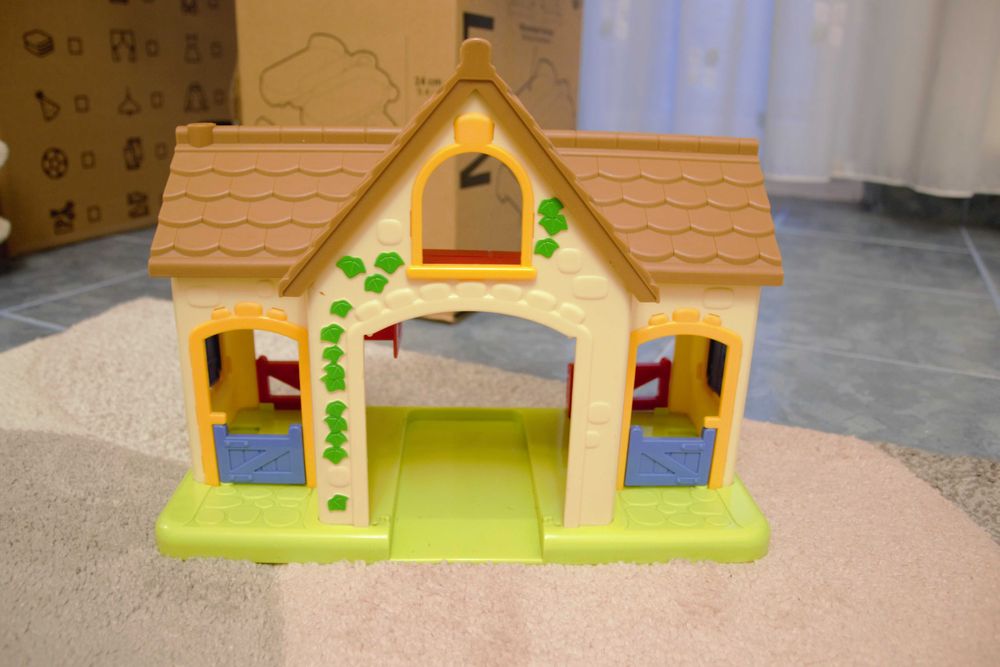 Ferma caluti ELC + Masina de facut paste Play- Doh