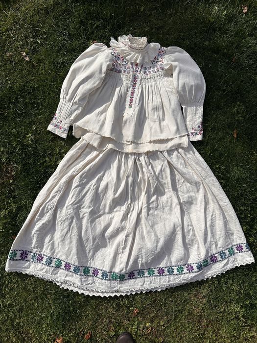 Costume Populare Autentice