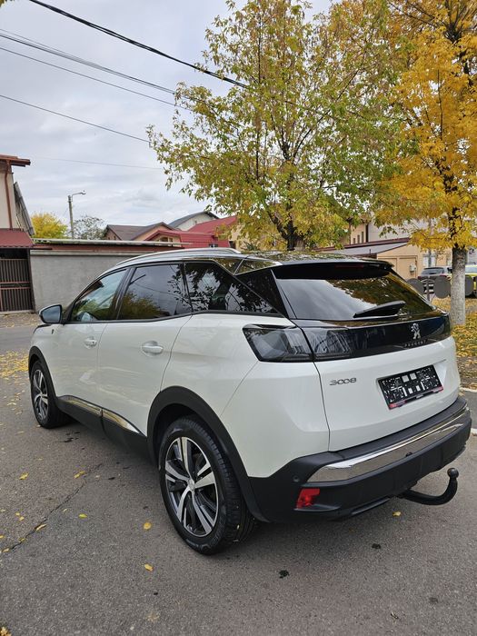 Peugeot 3008 1.5BlueHDi RoadTrip/Distronic-360-LineAssit-SideAssist
