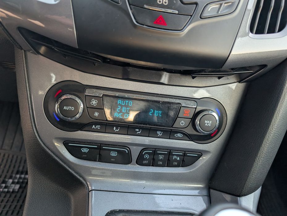 Ford Focus 1.6 Ecoboost 150cp E5 2011 , 247k , Titanium