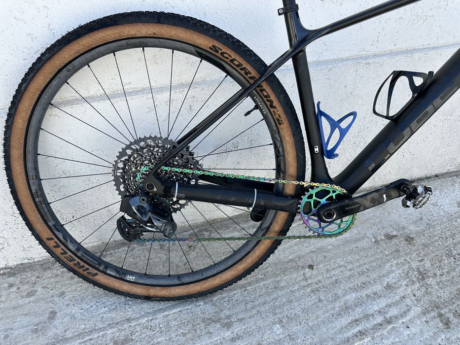 Bicicleta Carbon Cube Elite C68X SLT