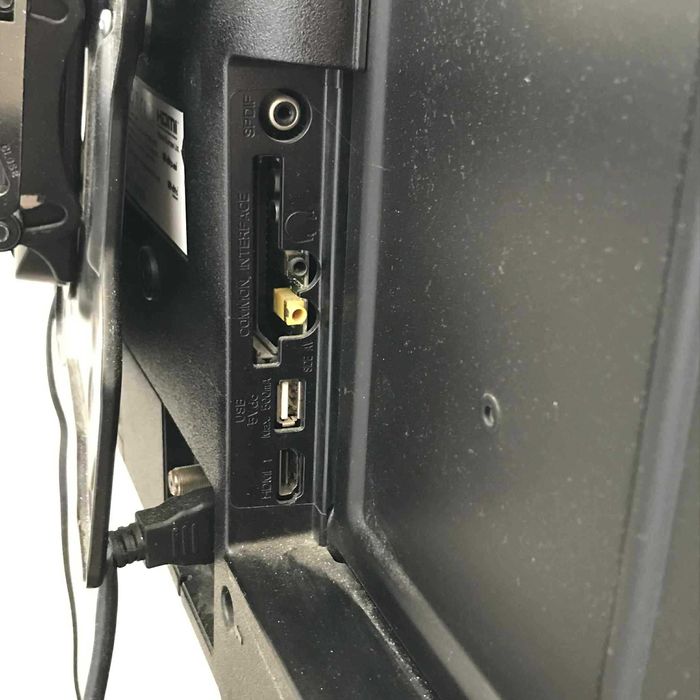 телевизор Hitachi 32