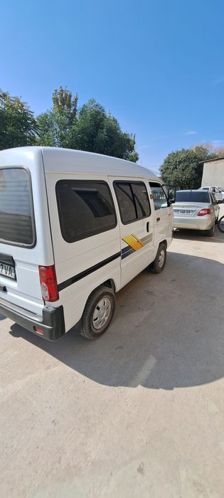 Damaz sotiladi gaz bor yumshoq balon bor  yurgani 17000 kraska toza