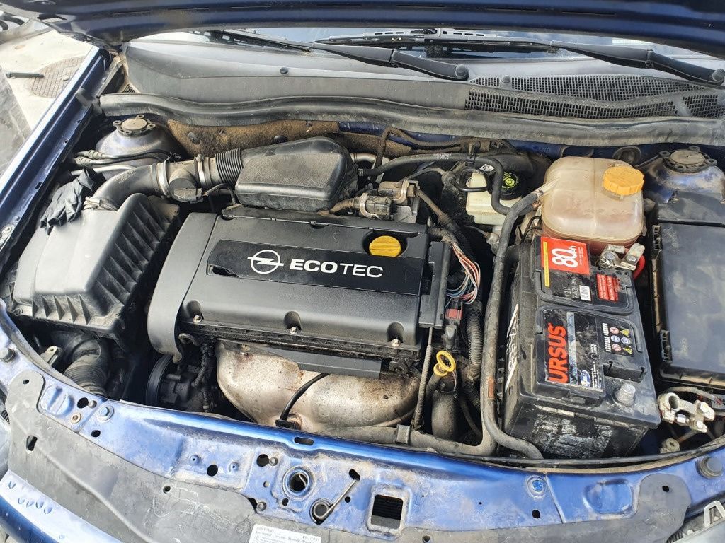 egr clapeta de acceleratie racitor gaze termoflot Opel Astra H motor 1.6 benzina 105cp  dezmembrez