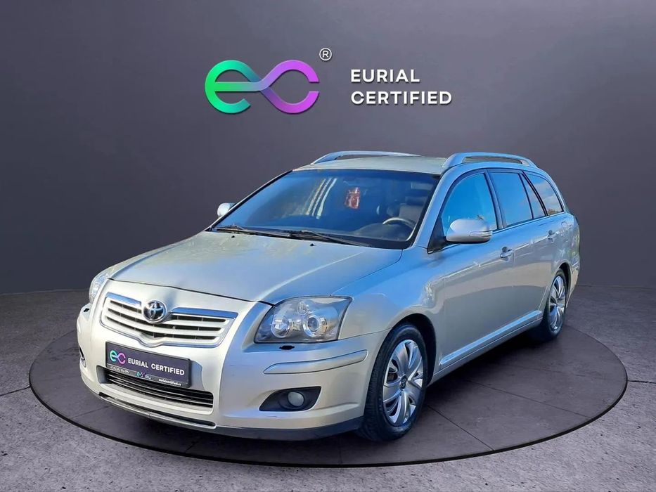 Toyota Avensis 2.0 Diesel / Xenon / Scaune incalzite / Apple carplay / Cruise control