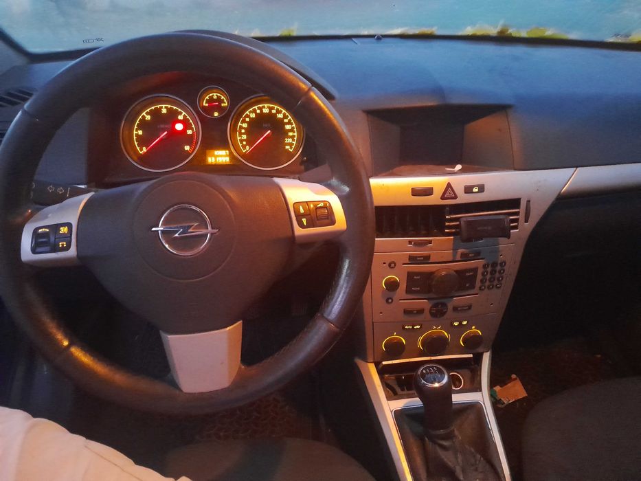 Opel Astra H 1,7 cdti