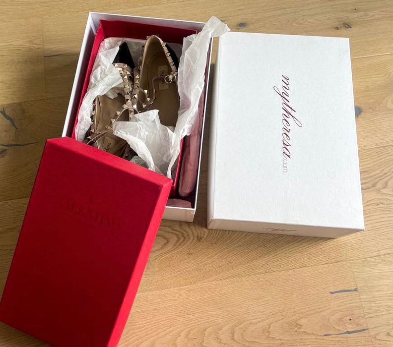 Valentino Garavani Rockstud Leather ballet flats