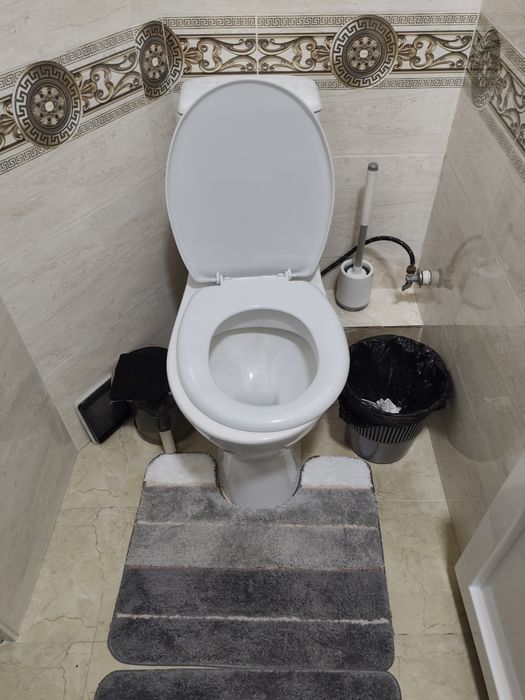 Ванна, Туалет, Раквина.