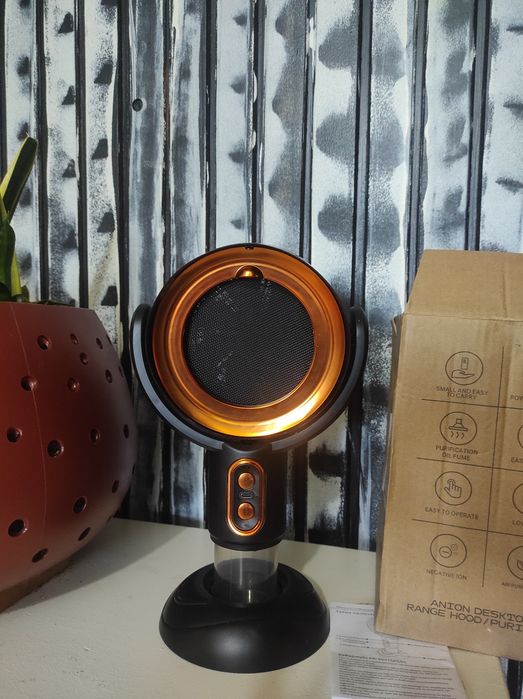 Vând hota portabila  cu filtre de schimb