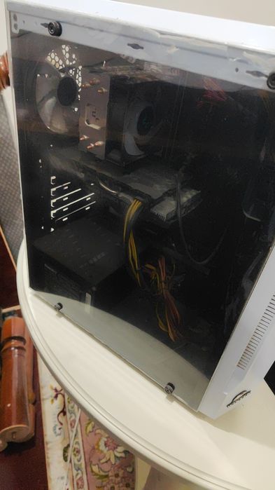 Компьютер процессор