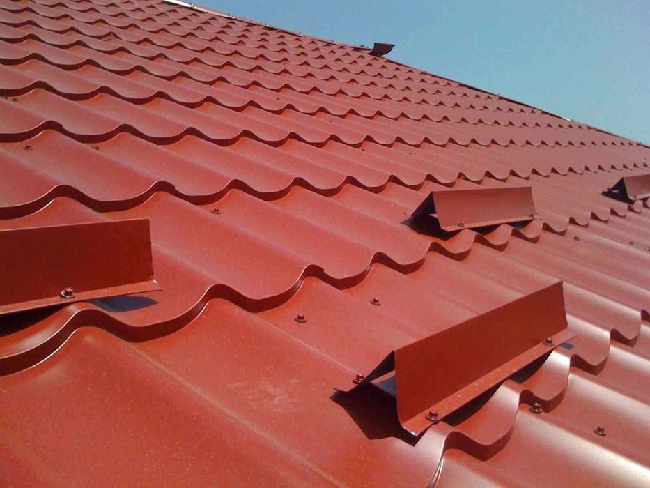 Solicitati montaj acoperis tigla metalica - reparatii acoperisuri pret