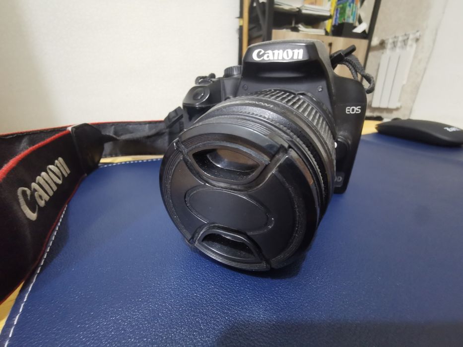 Фотоаппарат Canon Eos 1000D