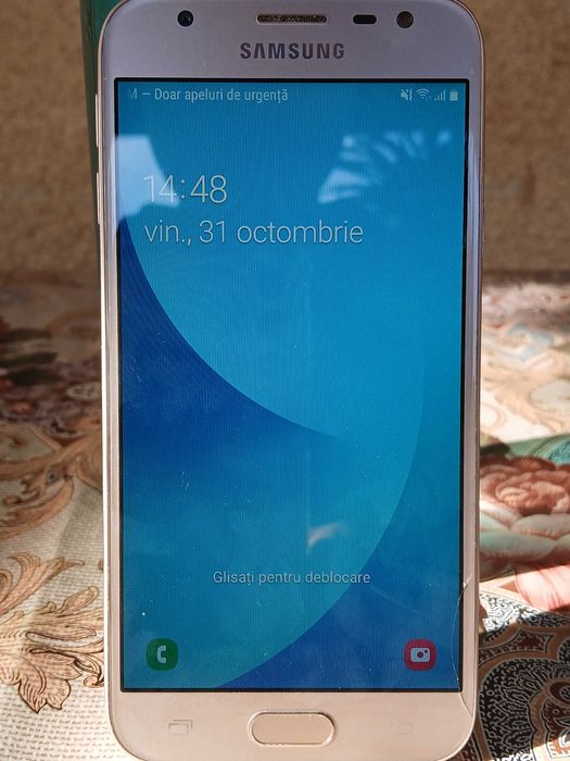 Vand Samsung j3 2017 in stare foarte bună