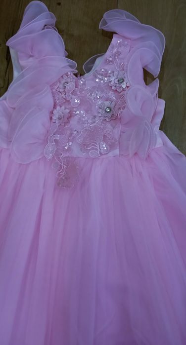 Rochiță superbă fetițe 7 ani