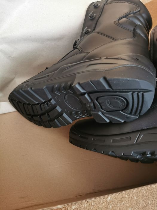 Полицейски кубинки