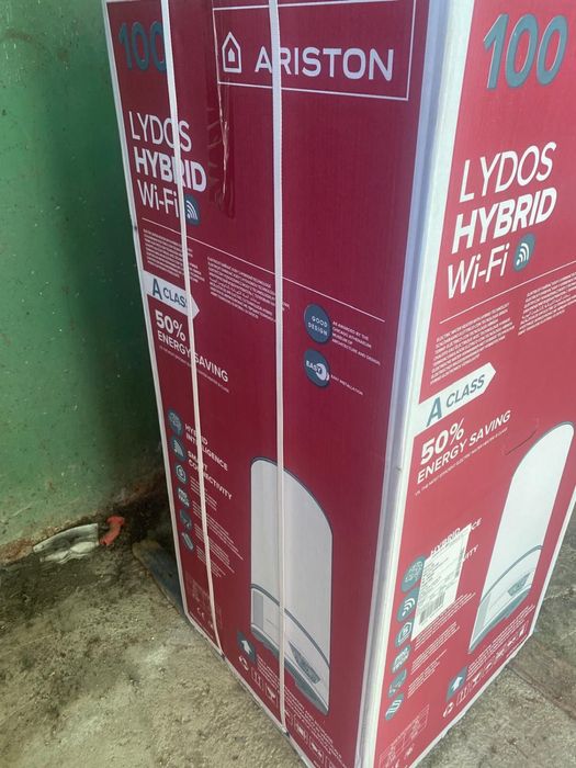 Boiler electric cu pompa căldura garantie Ariston Hybr wifi 100L 1200w