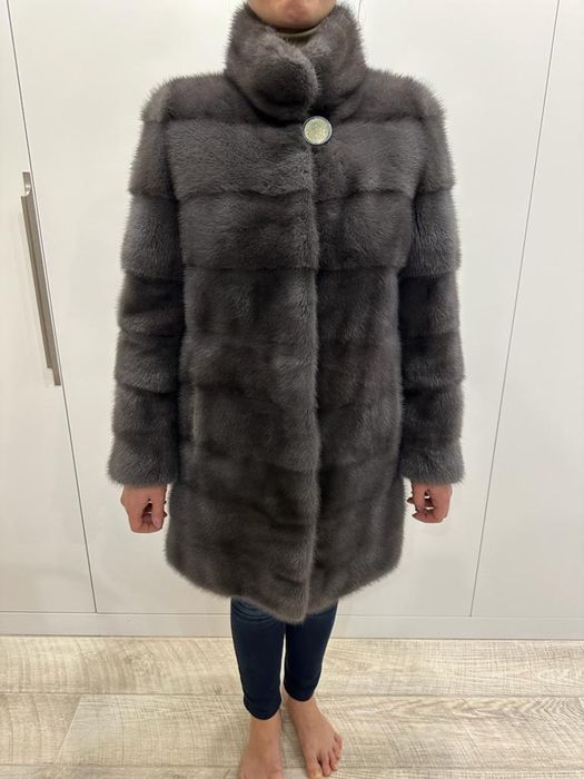 Шуба норковая серая