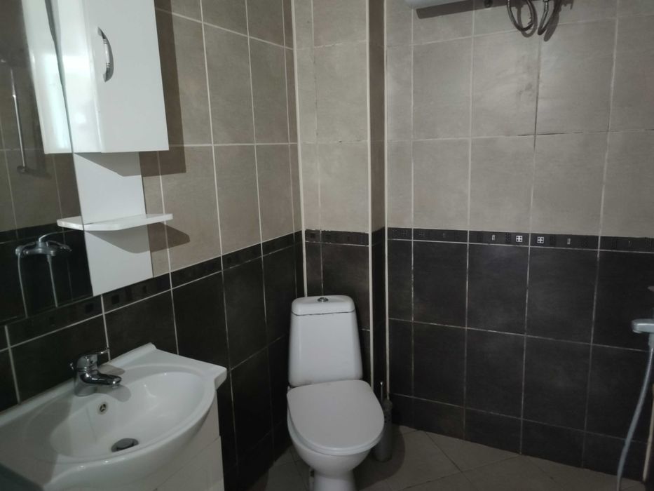 Продава се Тристаен апартамент в Търговище, Вароша - 70 кв.м за 1312 €/кв.м - Снимка #7