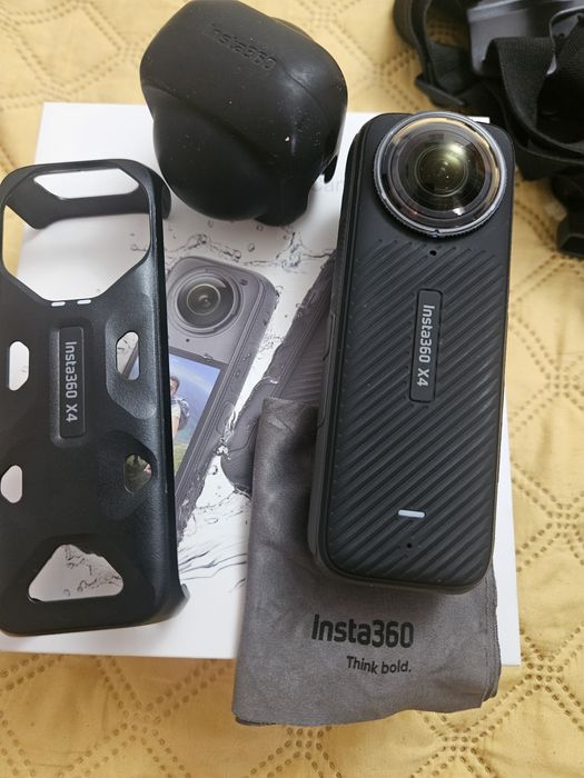 Insta 360 x4 impecabil / card 265gb