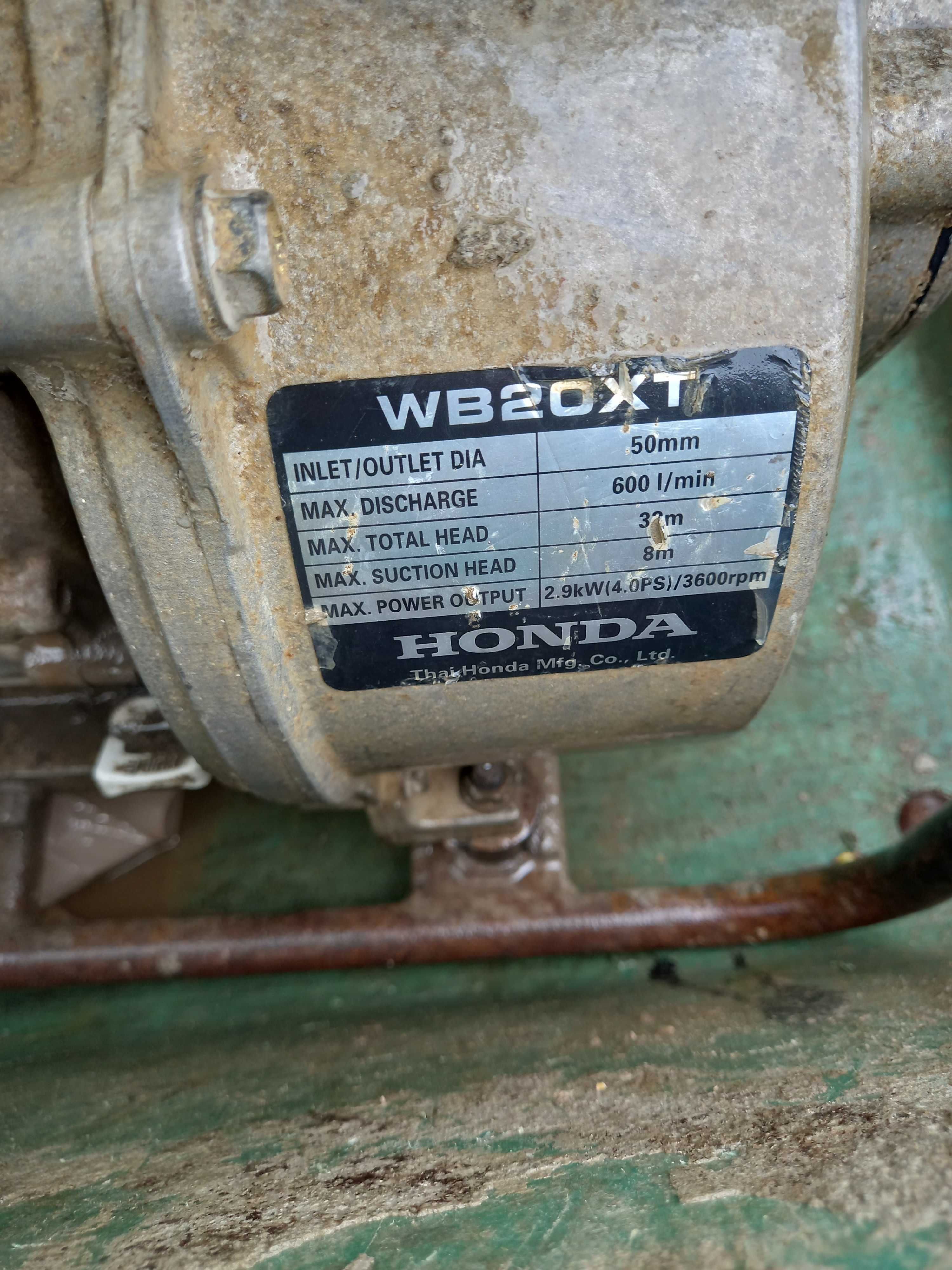 Motopompa Honda wb20 xt