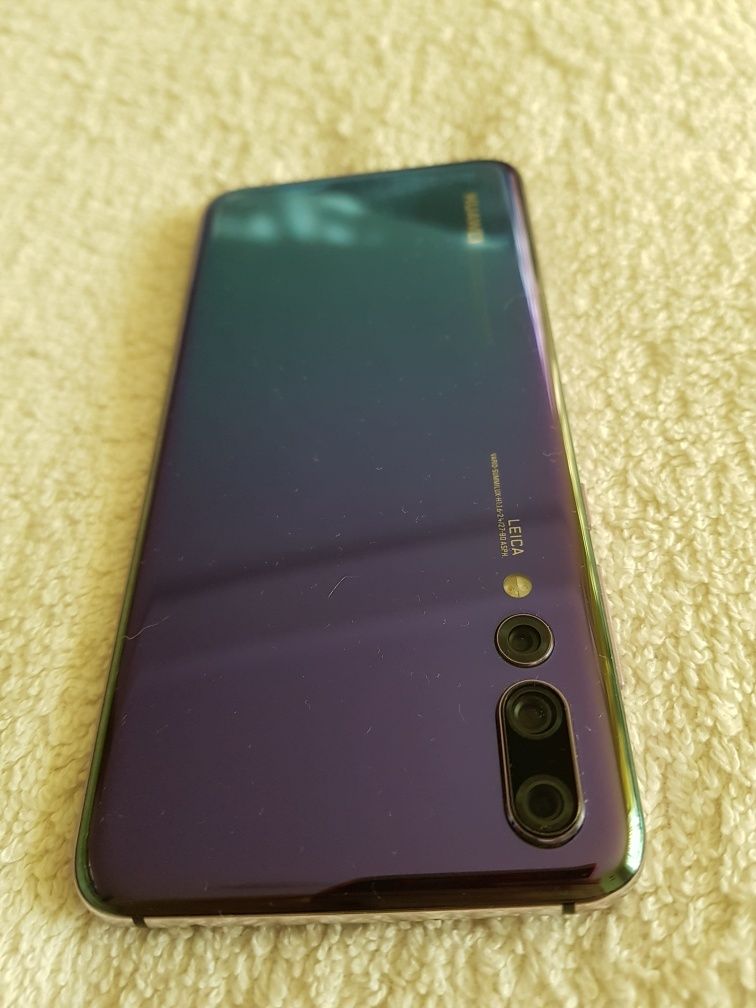 Продам смартфоны Huawei p20 pro