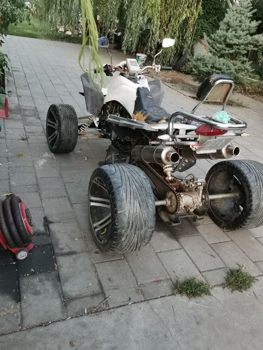 Vând atv Loncin 300cc