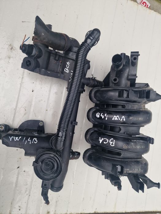 Galerie admisie,rampa Injectoare Vw Golf 5 motor 1,4 benzina