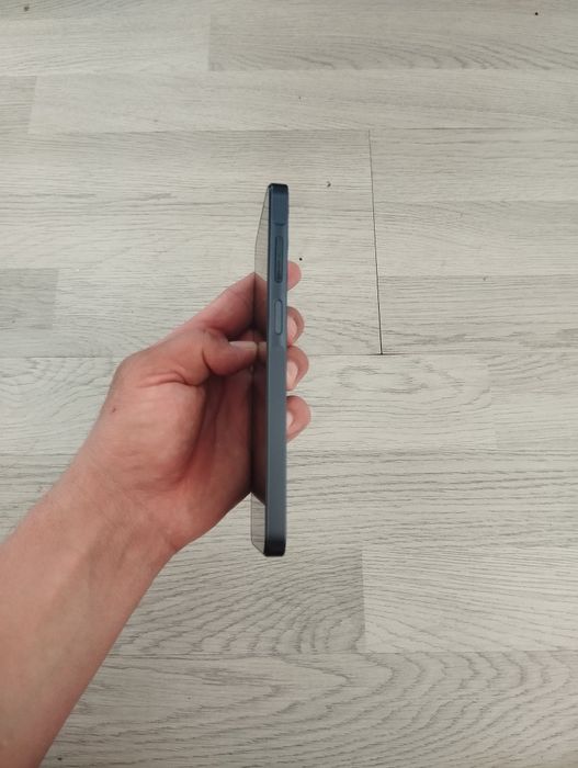 A25 5G 6/128GB ideal xolatda!