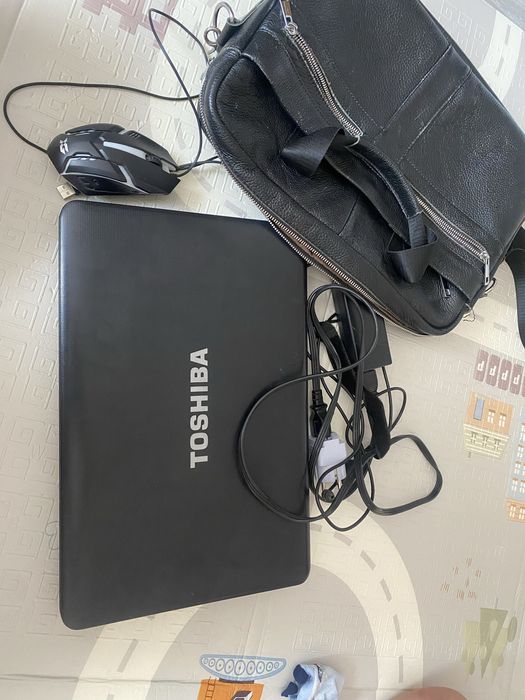 Ноутбук тошиба рабочий