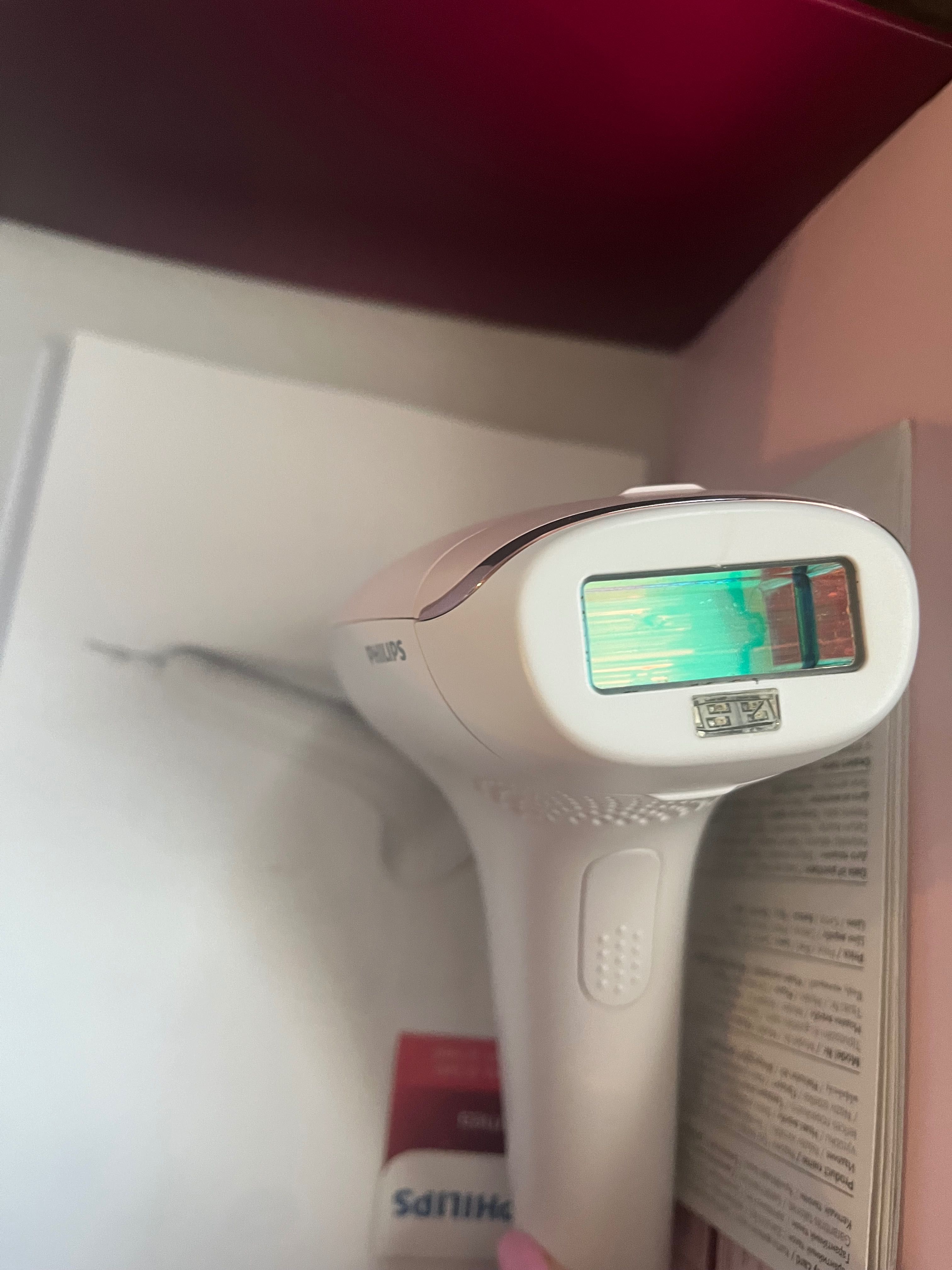 Фотоепилатор Philips Lumea Advanced SC1994