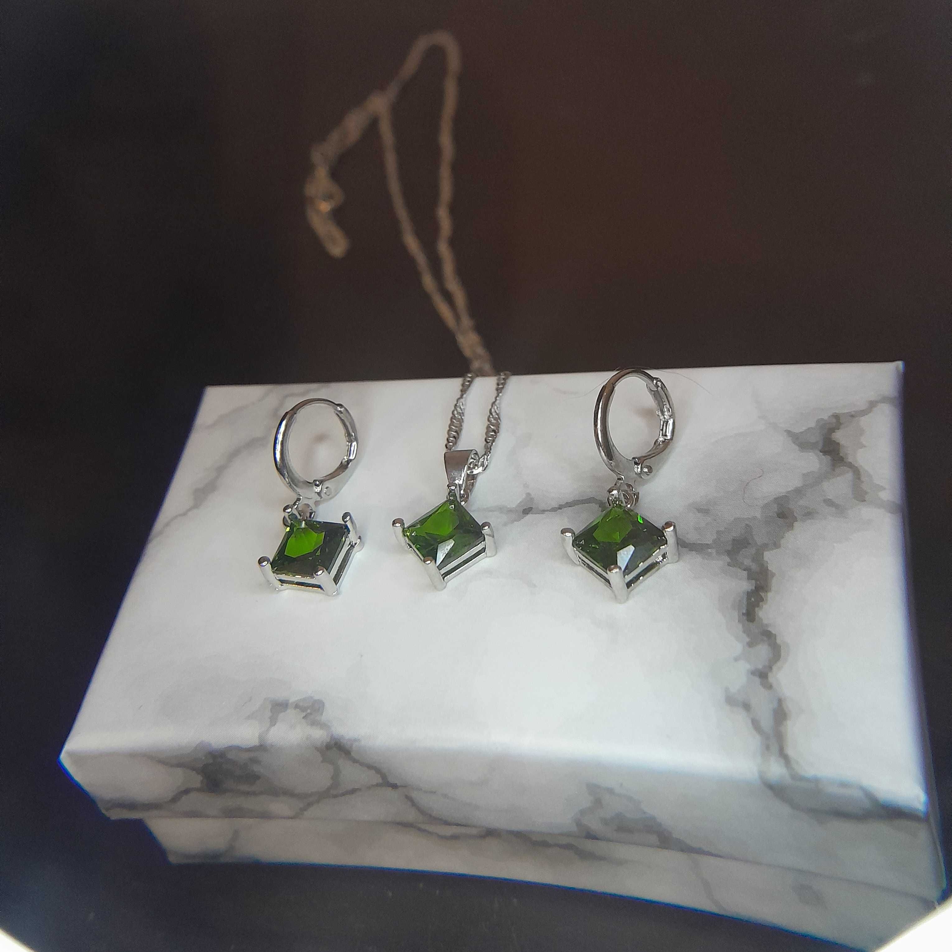 Set bijuterii argint cu zirconiu verde