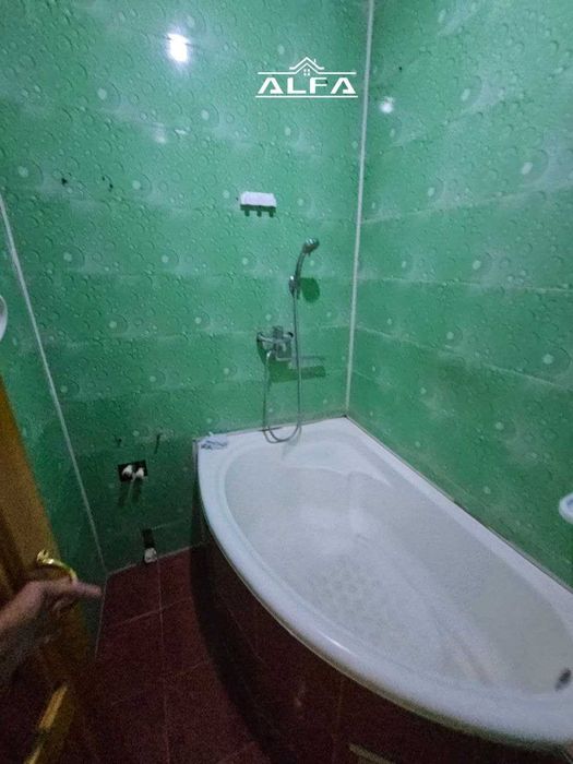 Buxoroda kvartira uy xonadon sotiladi 3 xonali 84m² 1-qavat.