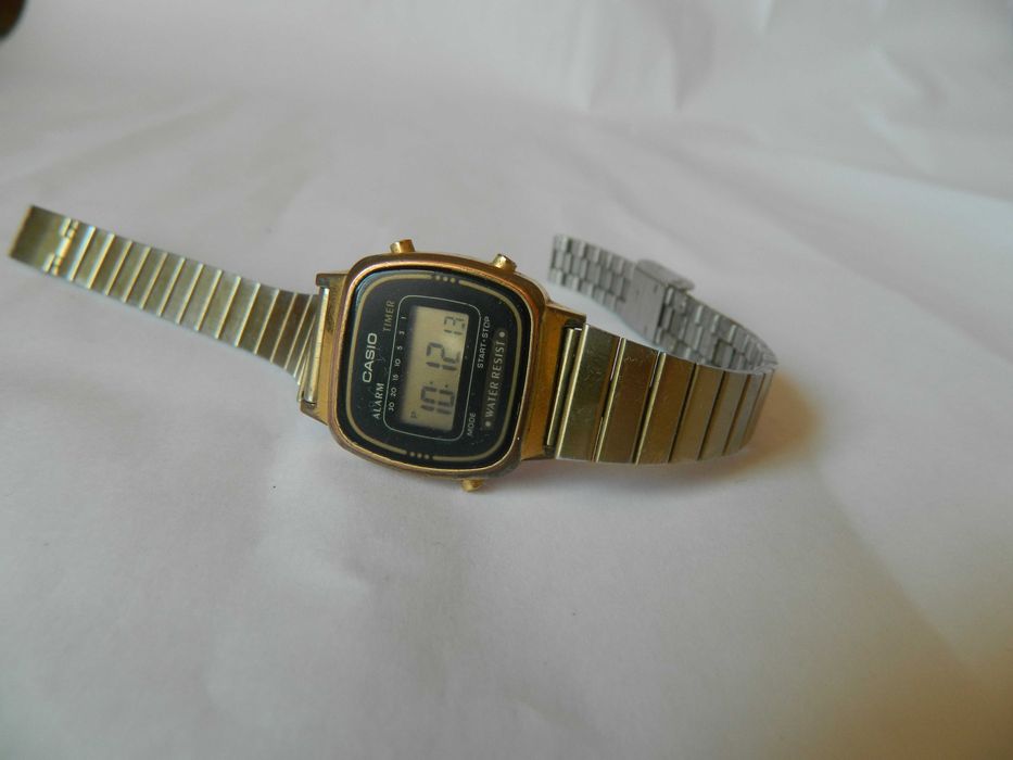 Ceas Casio de dama ,vintage , digital Cod C14