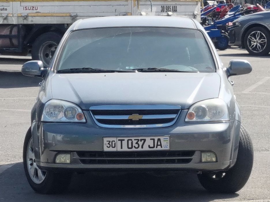 Lacetti 2013  1.8 mokri asfalt