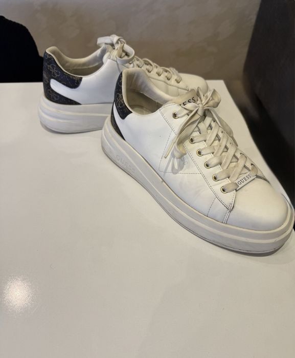 Обувки Guess 43 номер