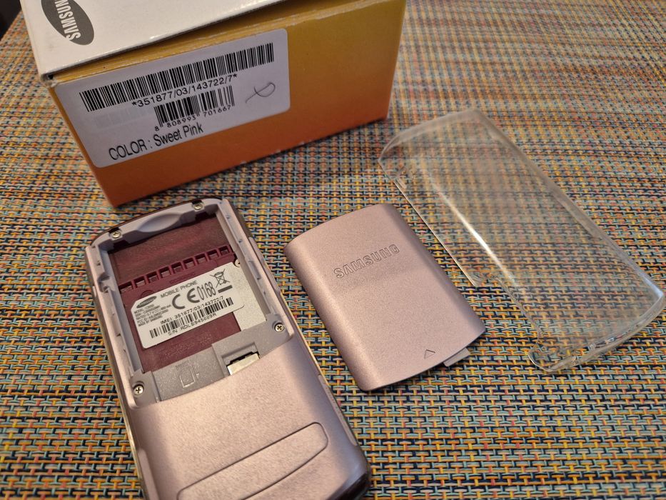 Samsung C3050 full box, 10/10, acelasi IMEI peste tot, pentru colectie