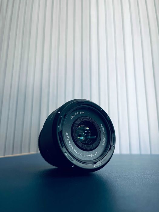 Обектив Viltrox - AF 25mm, f/1.7, Sony E-Mount