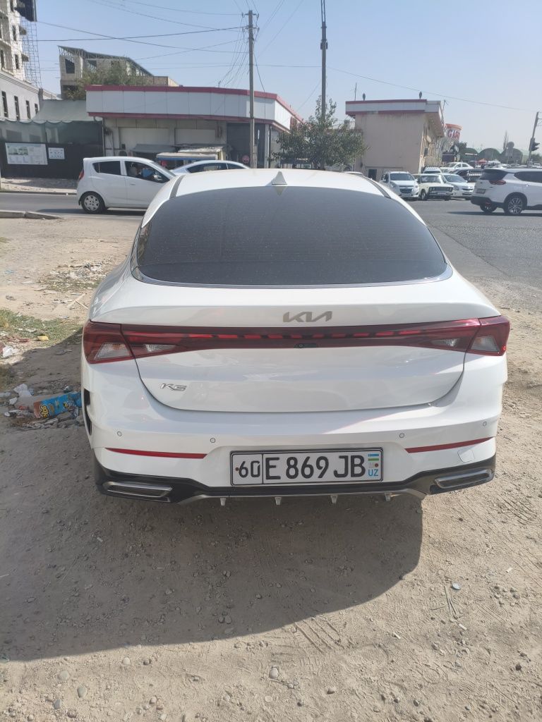 Kia k5 2022 yil  kraska oldi kapot krelo oʻng eshik petno