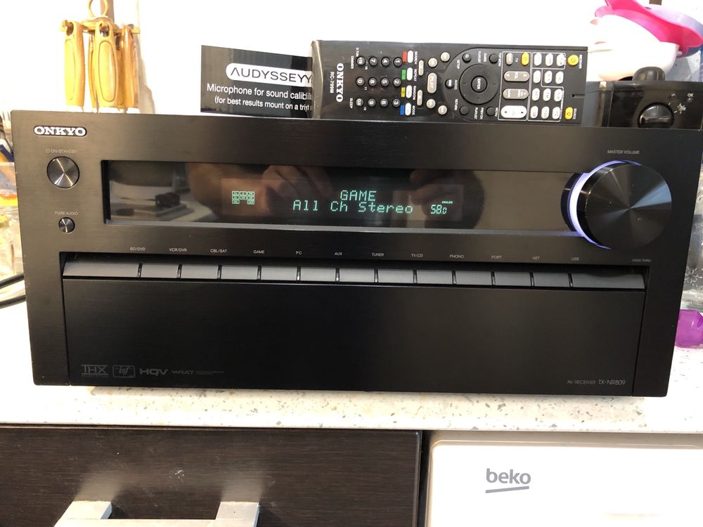 Onkyo TX-NR809 resiver